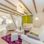 Rustic Vila